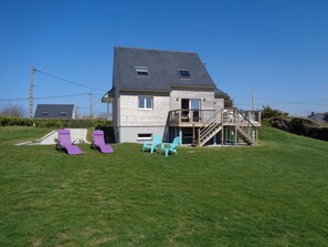 Exterior - HOUSE with sea view (Kerlouan)