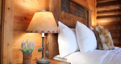 Elkhorn Cabins And Inn