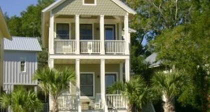 Steinhatchee Landing Resort