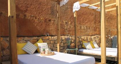 Country house Alt near Sitges for 10 guests