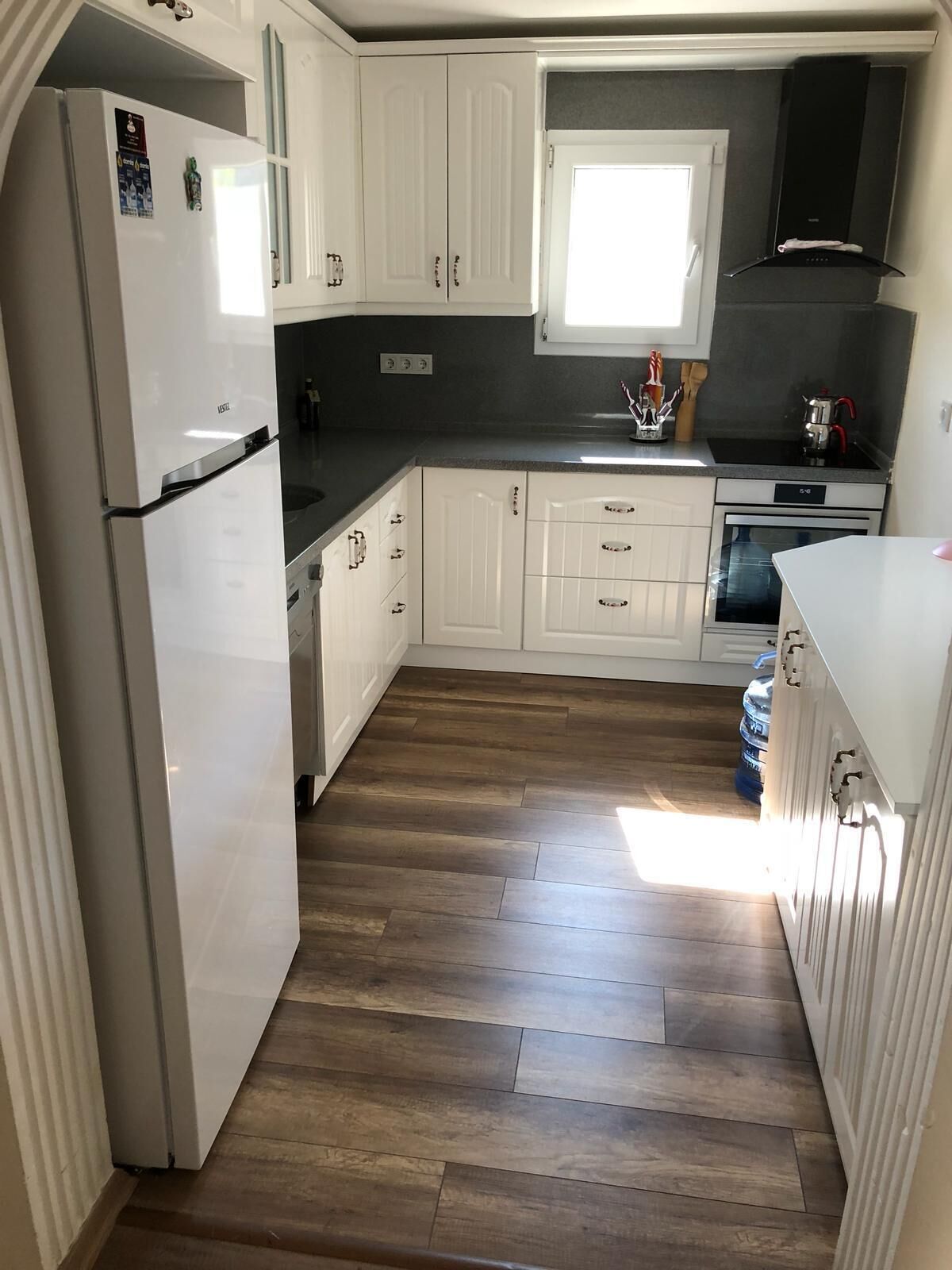 Palmhouse - private villa private pool, garden and parking. 400m beach free WiFi