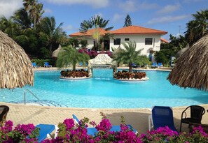 Piscine extérieure