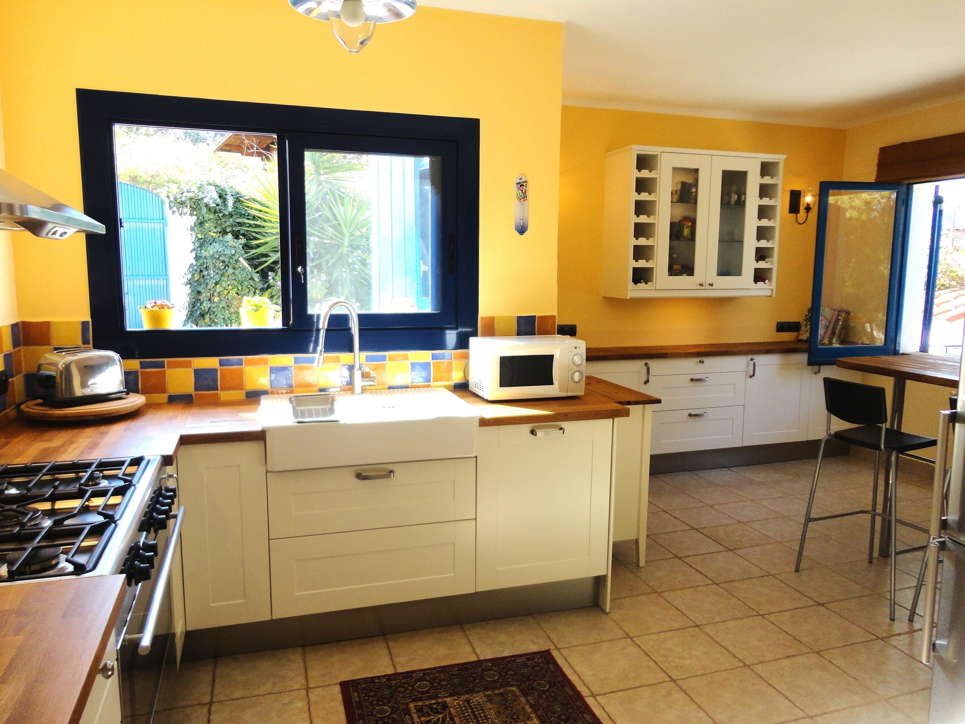 Charming Villa Luna With Large Private Pool