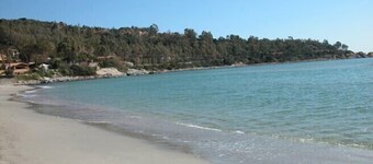 SUN, SEA, POOL: VILLA WITH GARDEN