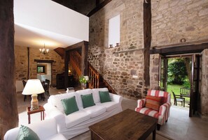 Televisor i llar de foc 