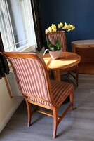 Desk, blackout drapes, soundproofing, free WiFi