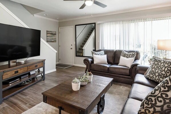 TV, DVD player, books, offices