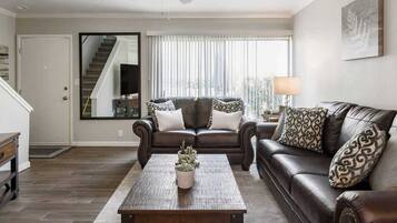 TV, DVD player, books, offices