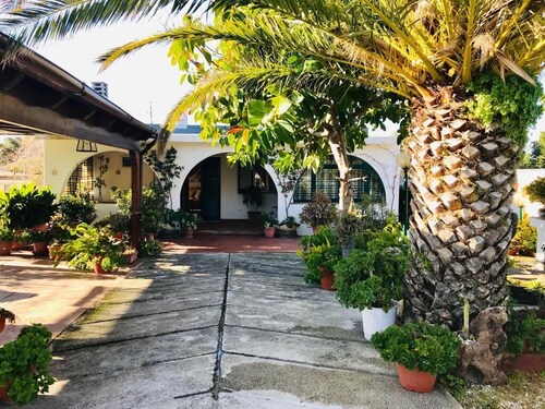 Villa singola con giardino e Wi-Fi