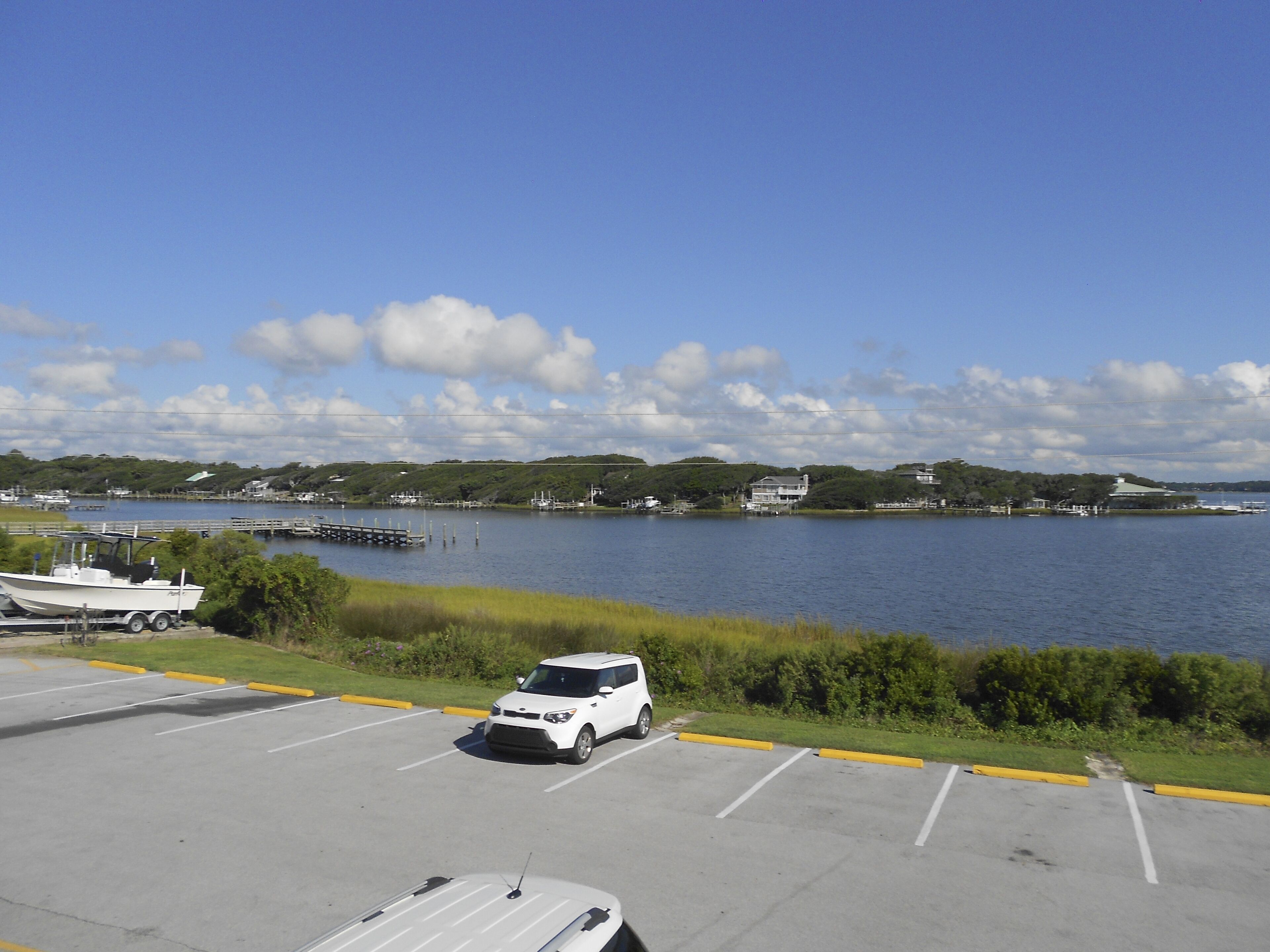 Bogue Shores 246: 1  BR, 1  BA Condominium in Atlantic Beach, Sleeps 4