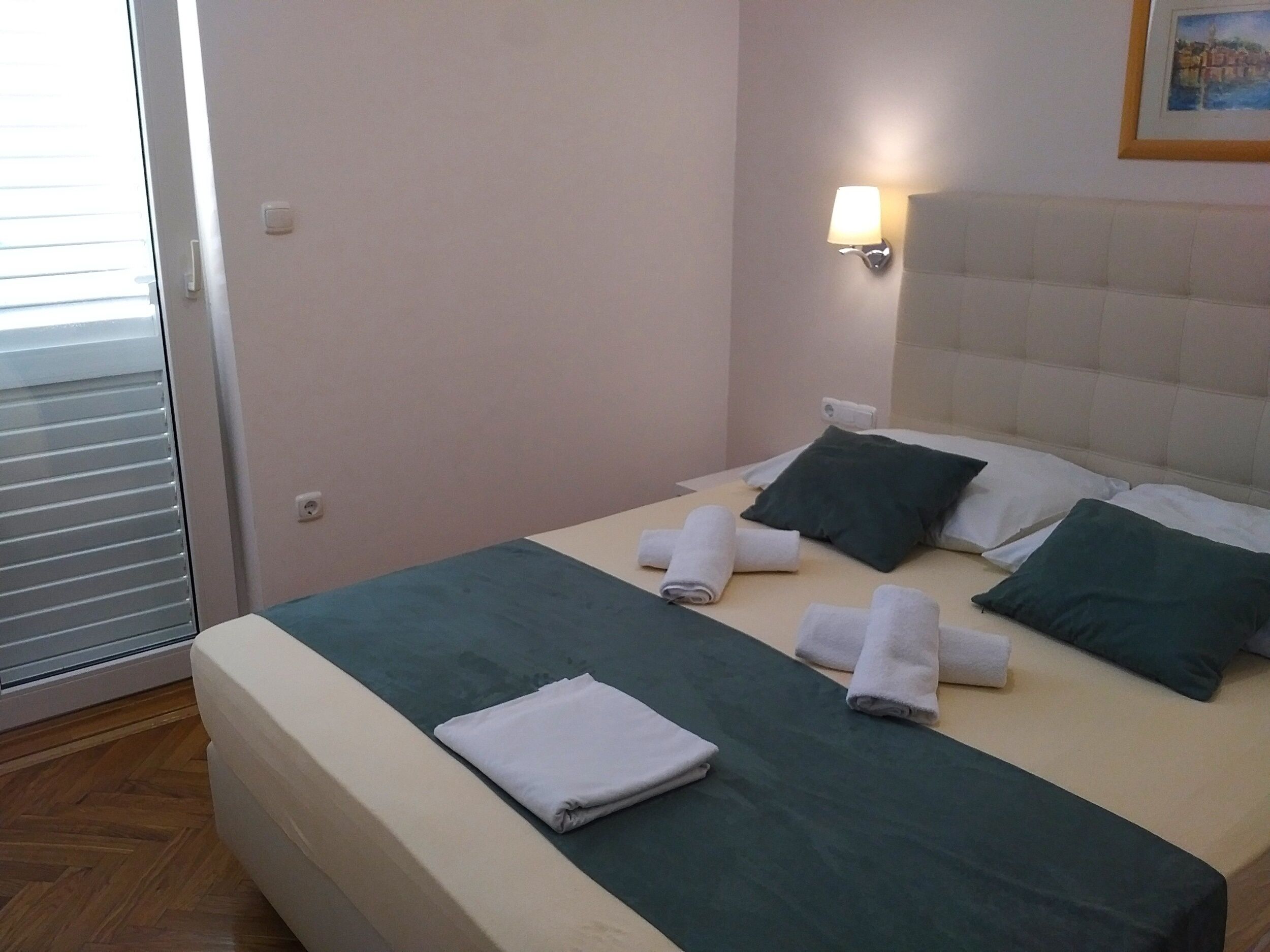 Villa Ruzmarina, 1min walk to picturesque beach, tremendous view