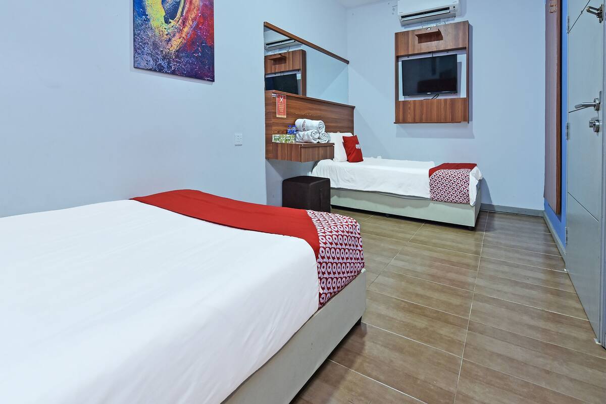 superior suite, multiple beds, non smoking | free wifi, bed sheets