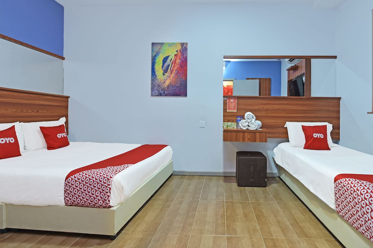 superior suite, multiple beds, non smoking | free wifi, bed sheets