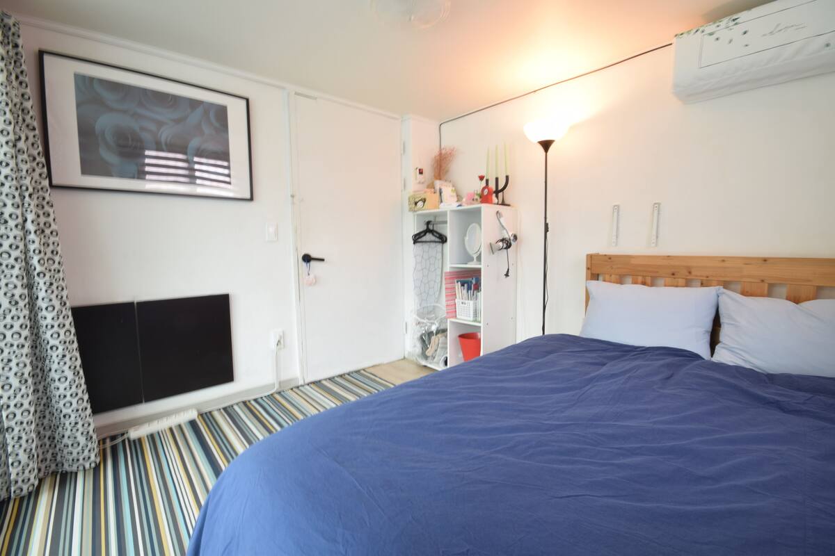 Rooftop, 2 Bed Rooms | Kostenloses WLAN, Bettwäsche