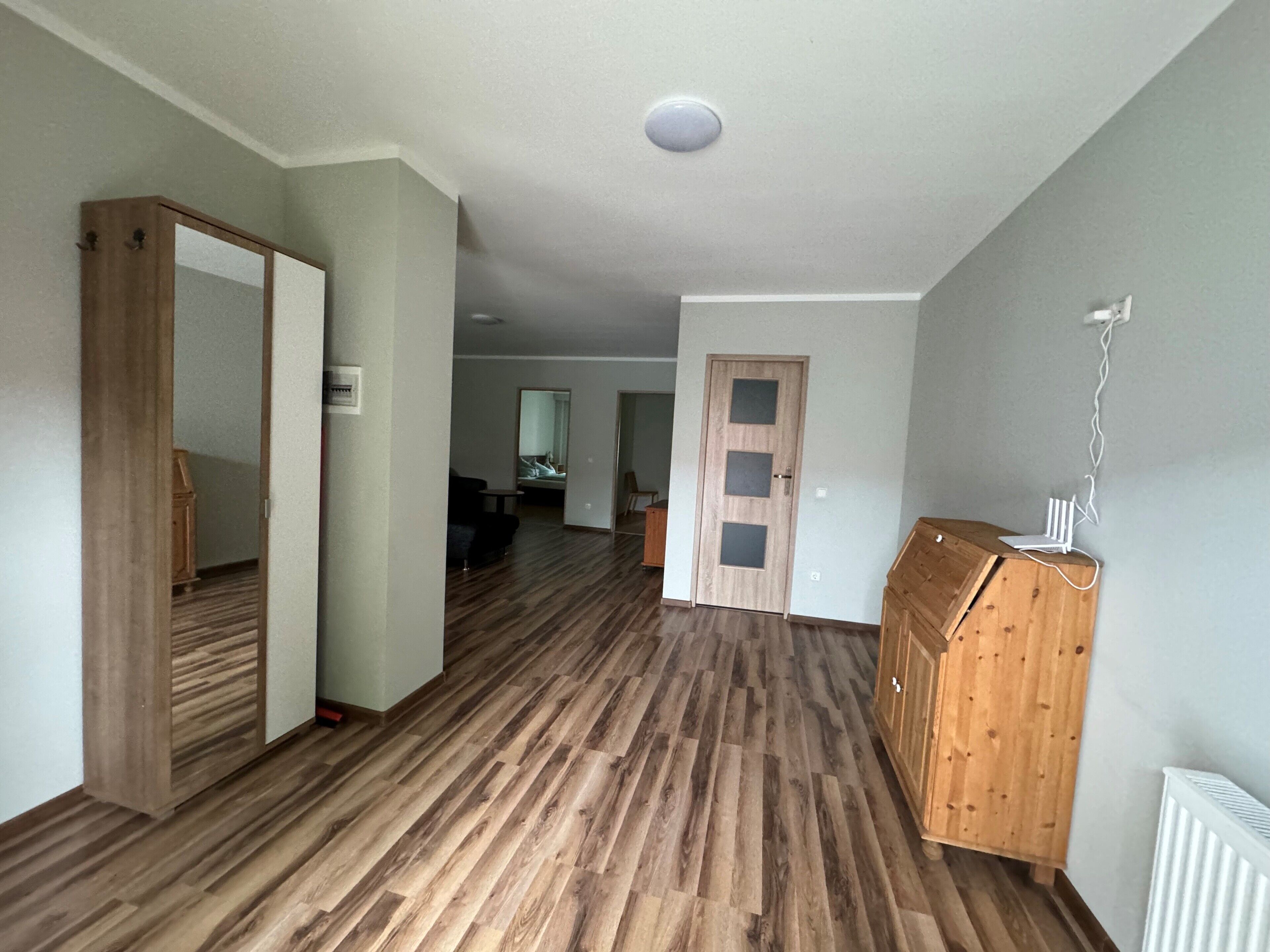 Apartment | Wohnbereich | Fernseher