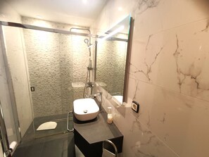 Hair dryer, bidet, towels, soap - P-2 Superior Studio with large terrace and excellent views (Malaga)