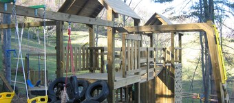 Buffalo Creek Vacations: Hare Pin Inn