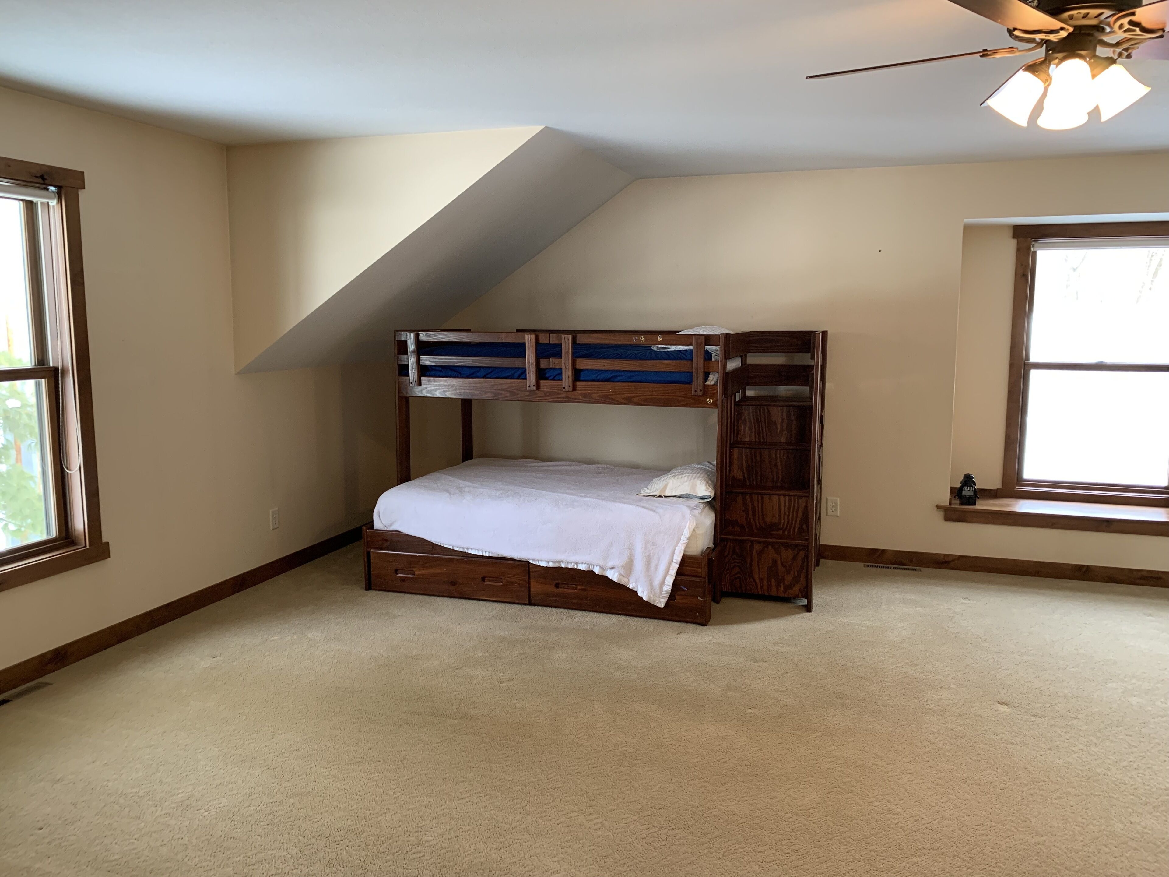 Beautiful home on the shores of Little Boy Lake