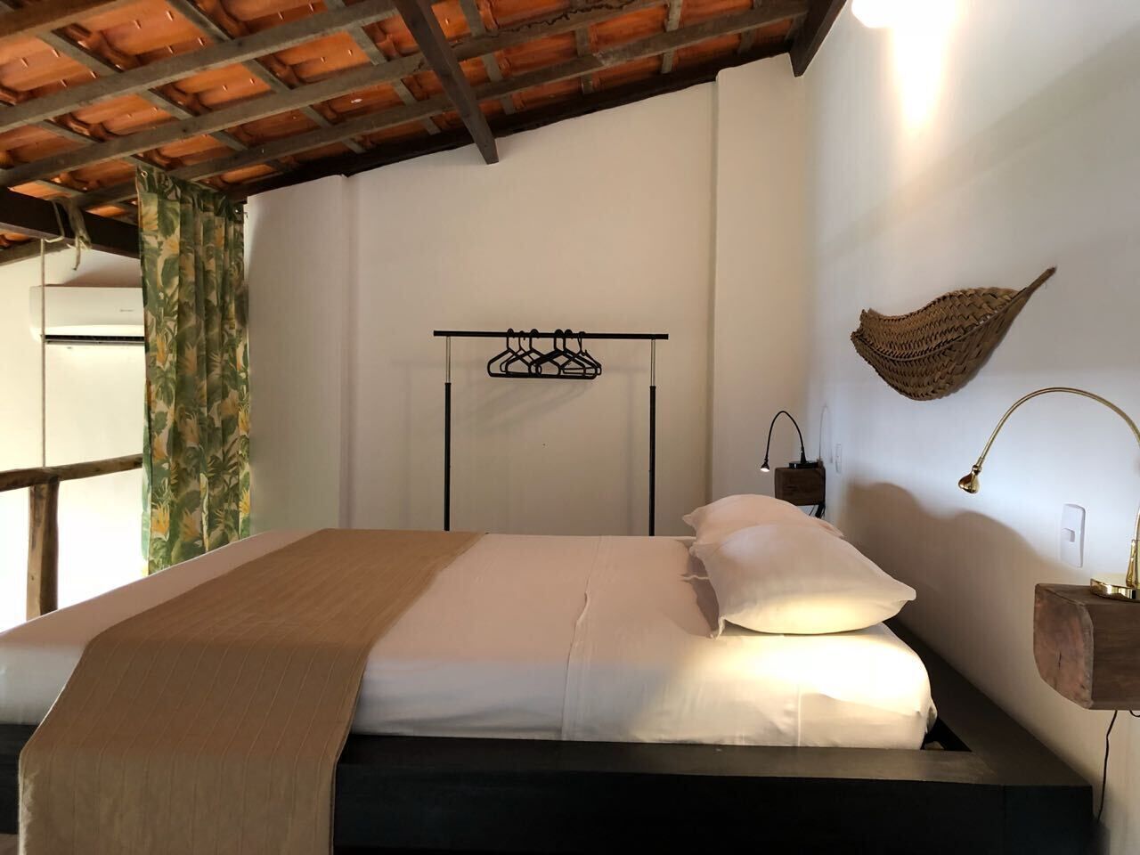 Tropical Chic Vista Bahia All Saints - CARLA - CASA VERSACE