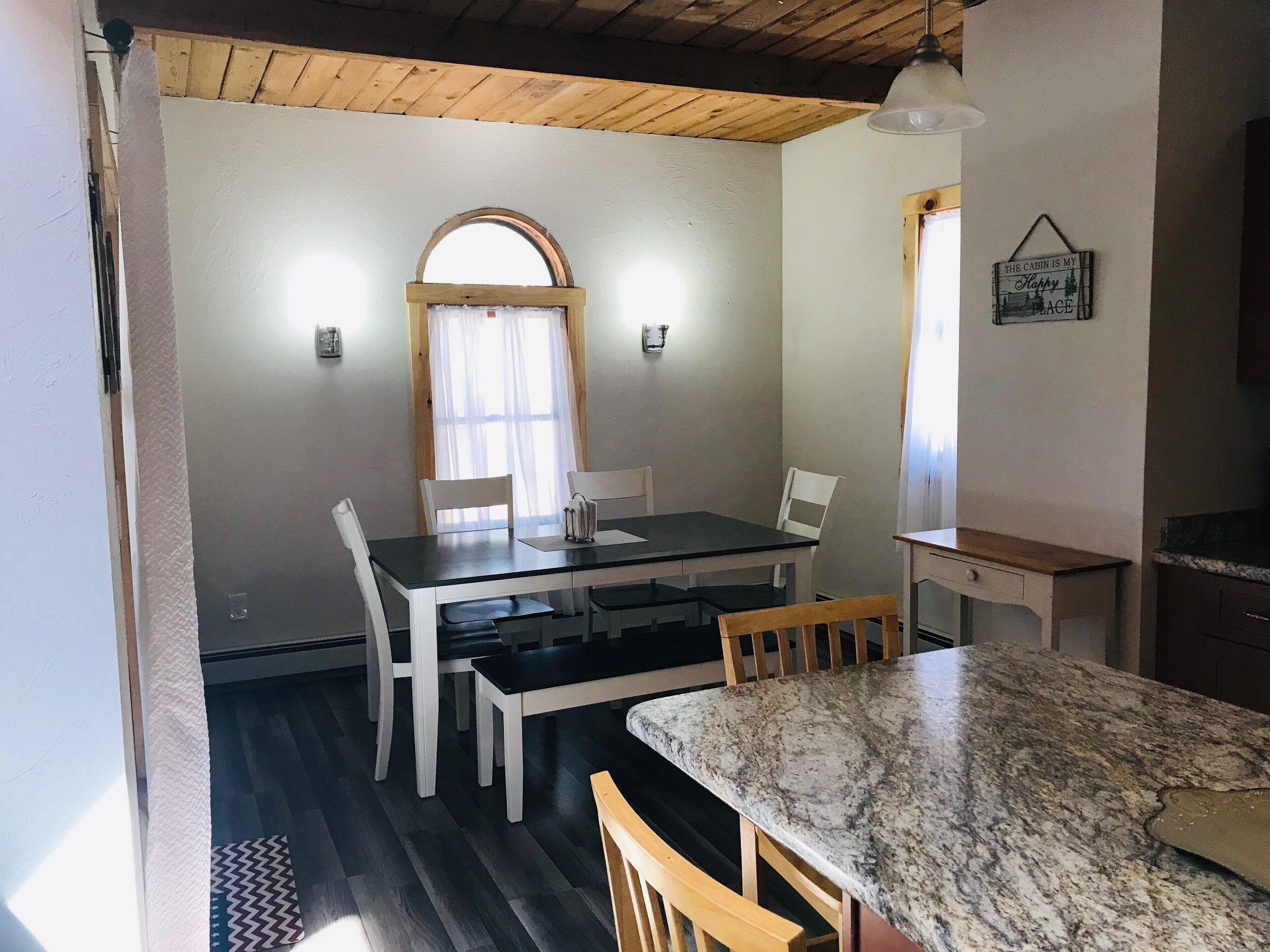 4 BR - 1 BA - Sleeps 9