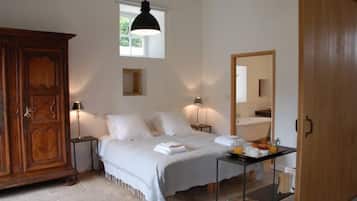 4 chambres, fer et planche Ă  repasser, lit parapluie, Wi-Fi gratuit