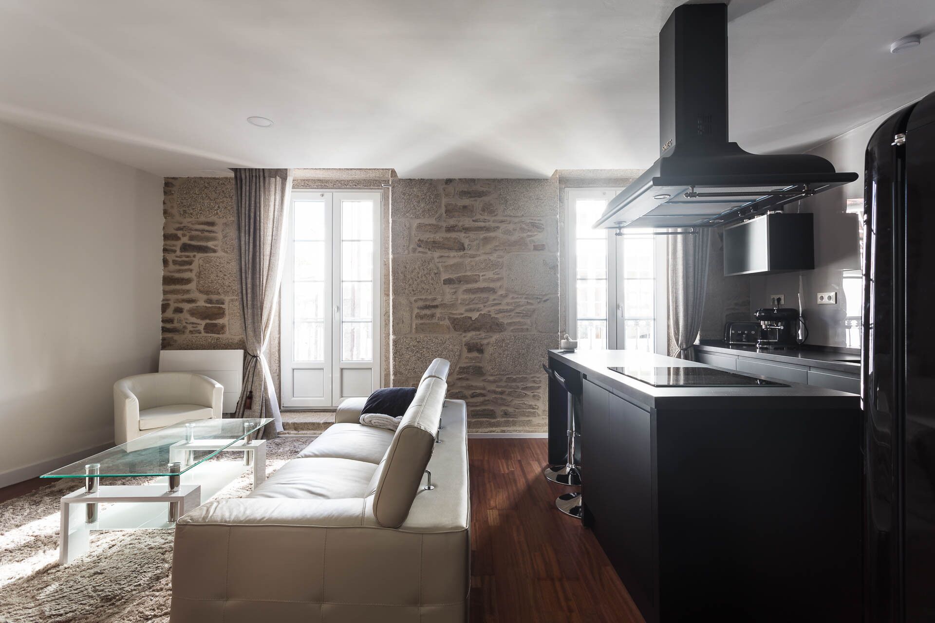 LUXURY APARTMENT IN COMPOSTELA