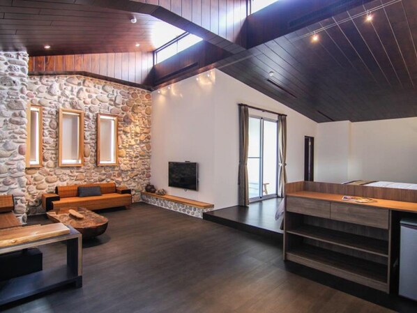Deluxe Quadruple Room, City View | View from room