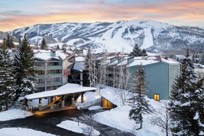 Exterior - Top-Floor 2-Story Condo: Located at PCMR Base, Sleeps 10, Private Hot Tub (Park City)