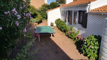 Enceinte de lâhĂ©bergement