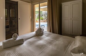 5 makuuhuonetta, silitysrauta/-lauta, Wi-Fi, vuodevaatteet