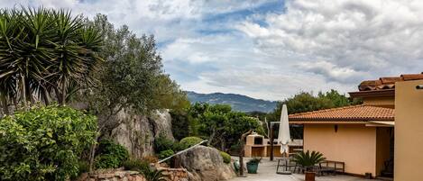Piscina all'aperto, una piscina riscaldata