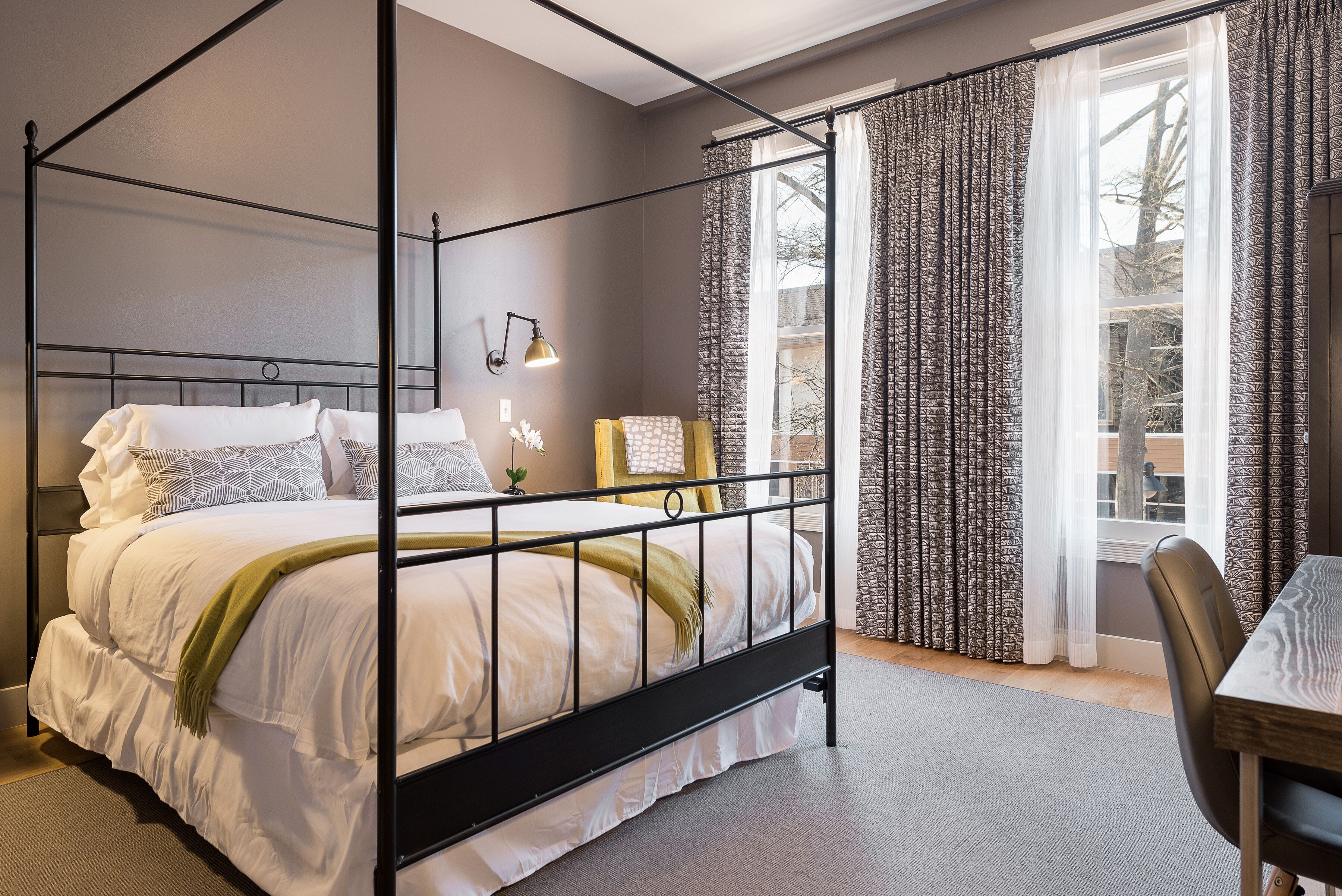 Townsman Hotel: Poe | 0 Bed, 1 Bath