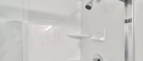 Bañera, secador de pelo