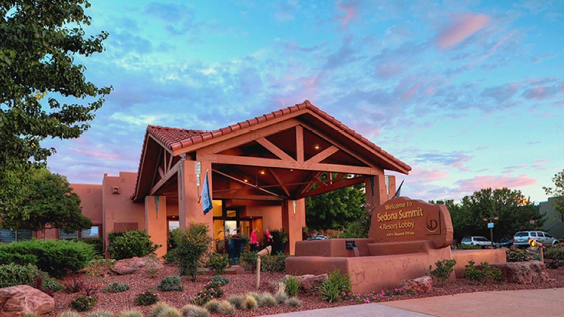 Sedona Summit Resort-  Offering Picturesque Mountain Scenery