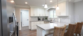 4 camere da letto, 3 bagni Pool Home