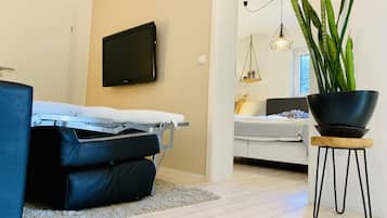 2 bedrooms, desk, soundproofing, iron/ironing board