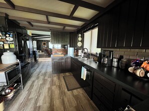 Fridge, microwave, oven, stovetop -  5 Bedroom Portage Lake Family Getaway  (Onekama)