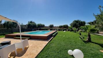 Piscina all'aperto
