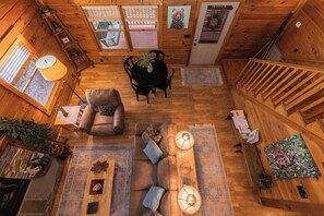 Unclassified image, 5 of 48, button