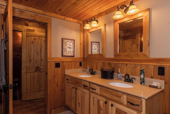 Unclassified image, 1 of 48, button