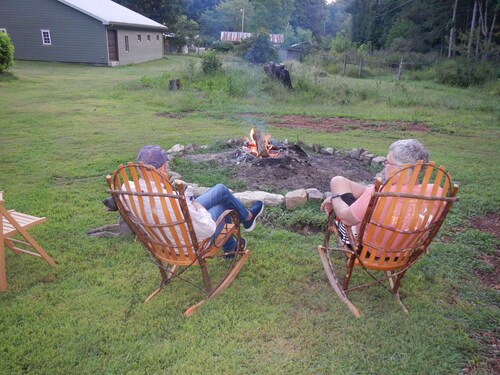 Outdoor Enthusiasts 3 Bdrm retreat Blue Ridge Mountains Jefferson National Frst