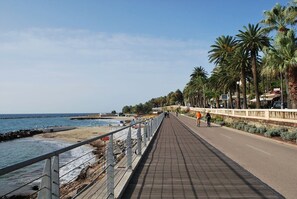 Beach nearby - Apartment in the heart of Sanremo (Sanremo)