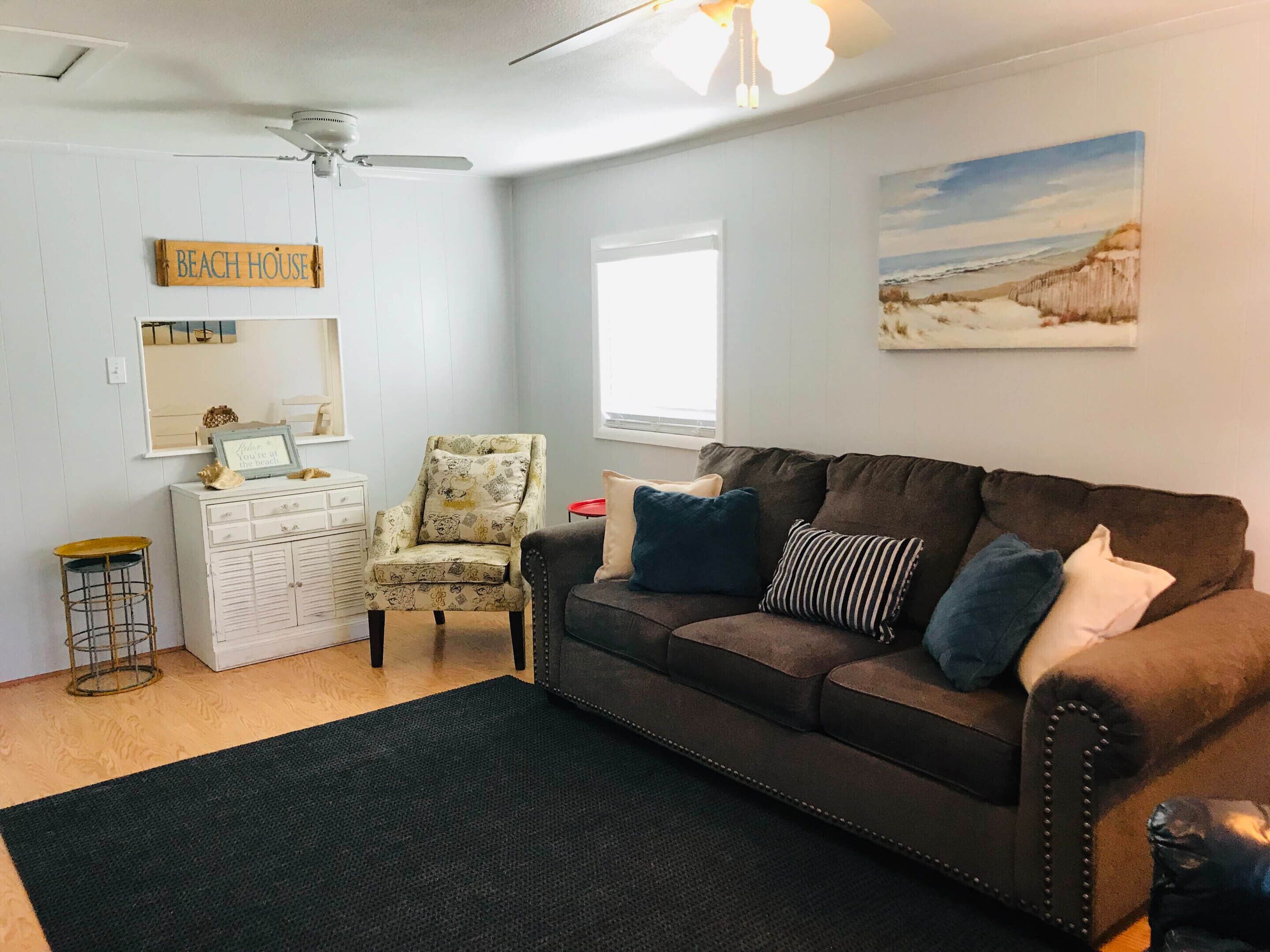 Pismo beach house, 2 blocks from the beach and 2 units!