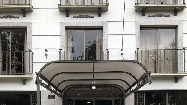Property entrance - Hotel Castellana Inn (Bogotá)