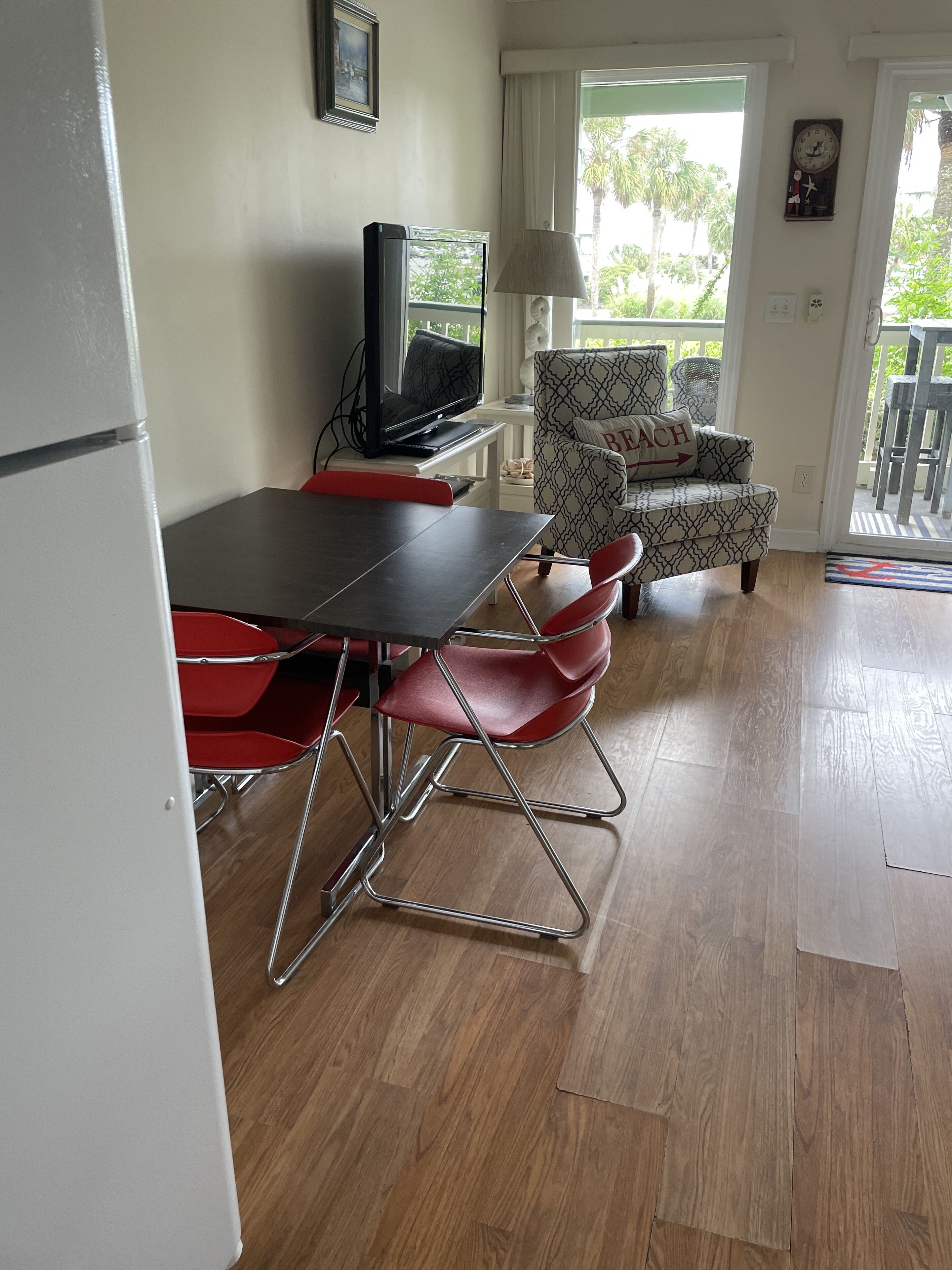Beach, Pool 1st Floor Unit Beautiful Isle of Palms Near Charleston