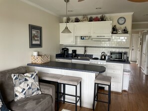 Fridge, microwave, oven, stovetop - Beach, Pool 1st Floor Unit Beautiful Isle of Palms Near Charleston (Isle of Palms, SC)