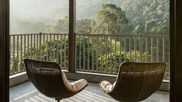 Junior Suite | Balcony