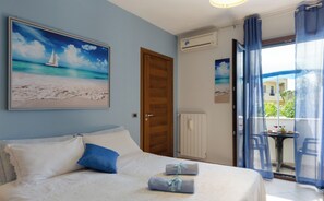 3 bedrooms, travel crib, WiFi, bed sheets
