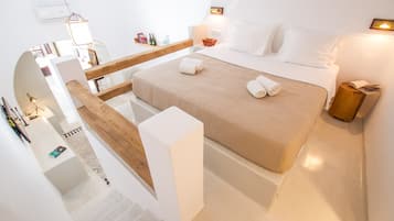 1 bedroom, in-room safe, iron/ironing board, WiFi