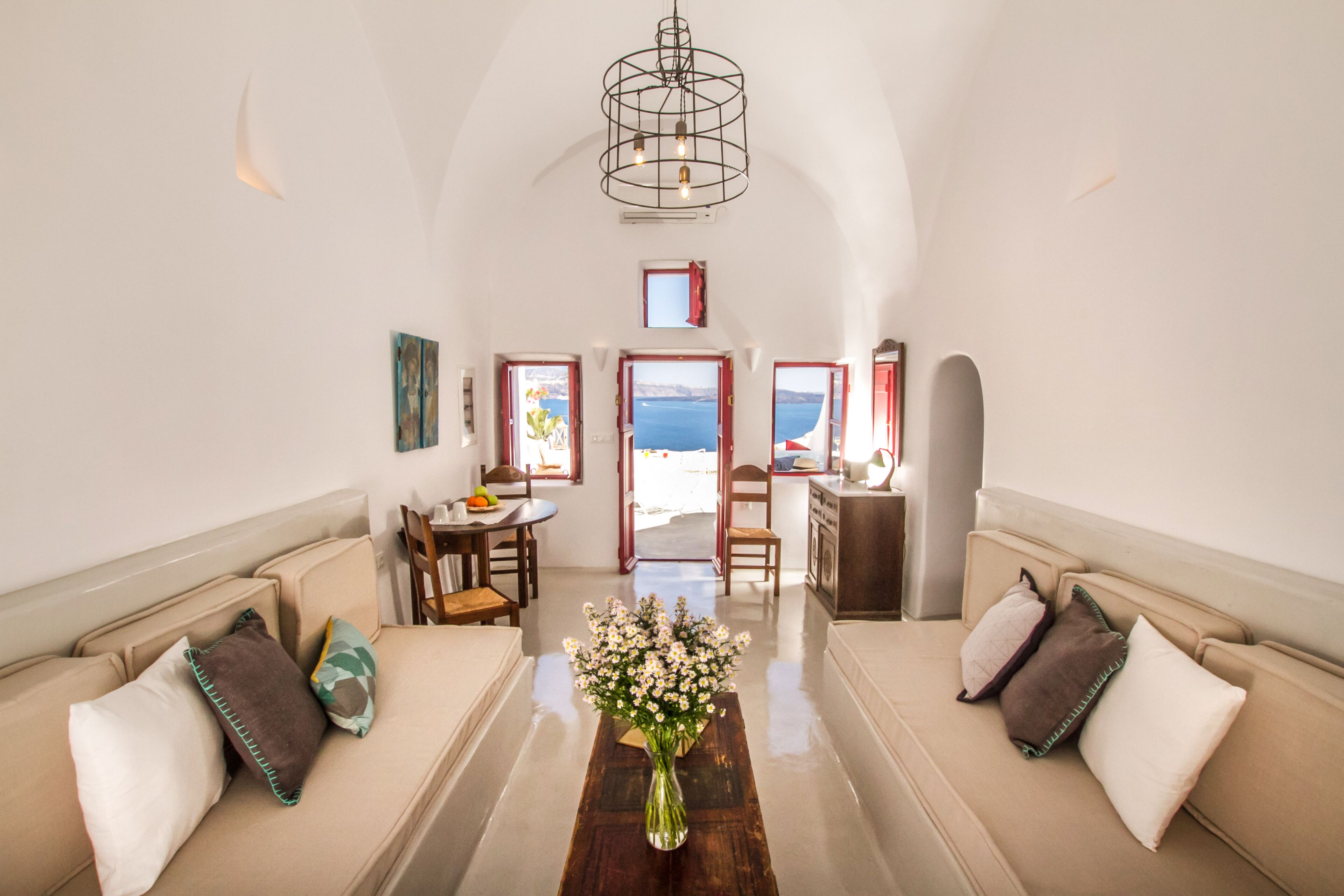 Fernseher, Bücher, Musikbibliothek, Stereoanlage